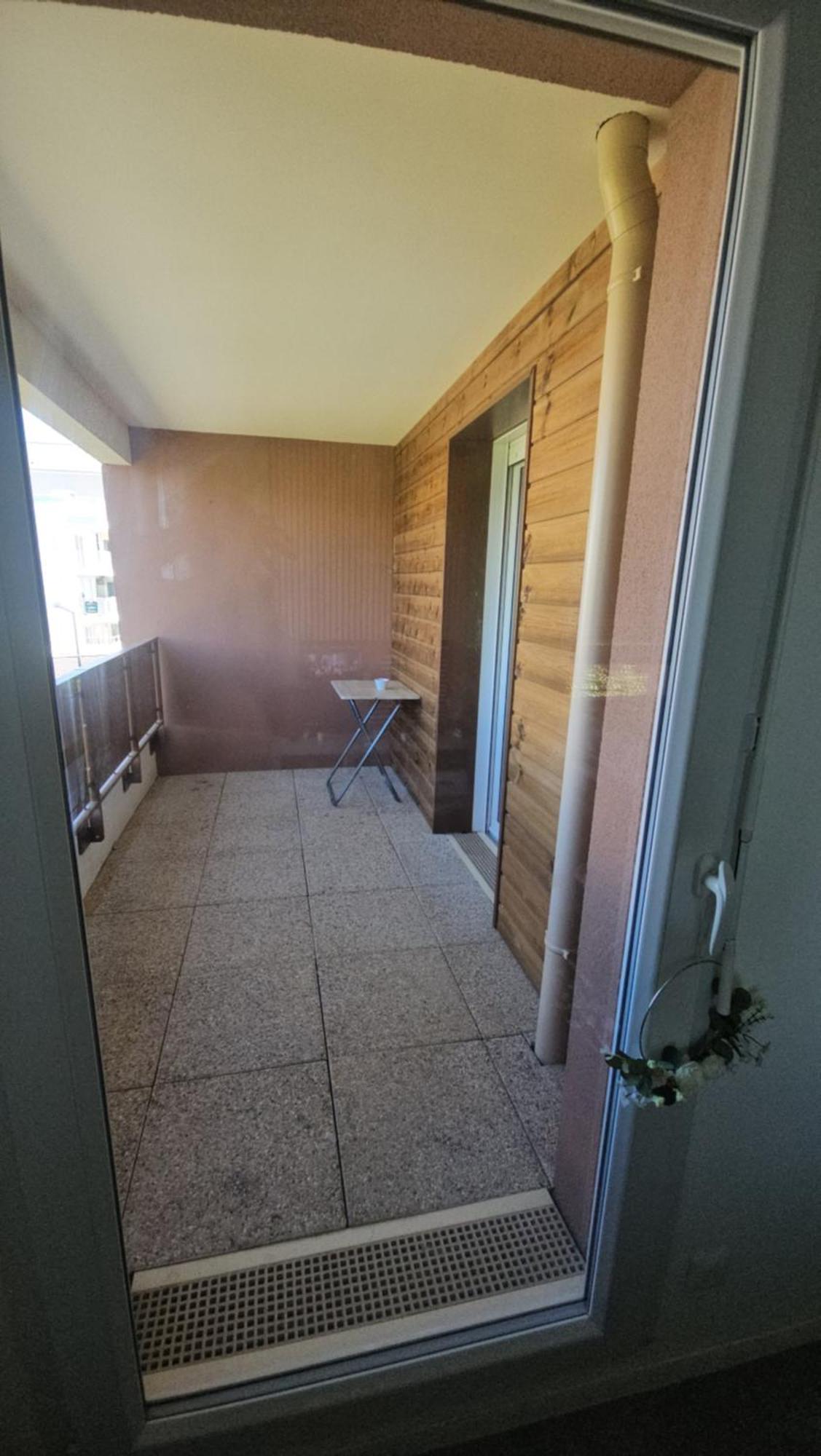 Grand 2 Pieces En Apartment